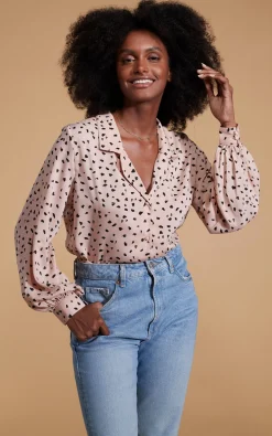 Women Dancing Leopard Dixie Balloon Sleeve Shirt In Abstract Black On Beige