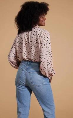 Women Dancing Leopard Dixie Balloon Sleeve Shirt In Abstract Black On Beige