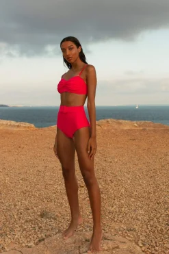 Women Dancing Leopard Halo Lalita Bandeau Bikini Top In Hot Pink