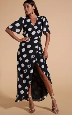 Women Dancing Leopard Jenna Maxi Dress In White On Black Dot