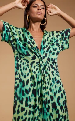 Women Dancing Leopard Makuna Kaftan In Lime Leopard