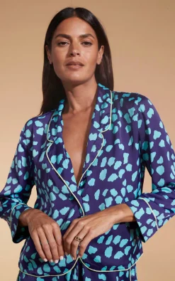 Women Dancing Leopard Oona Shortie Pj Set In Ice Blue On Navy Cloud