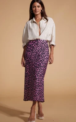 Women Dancing Leopard Renzo Skirt In Black On Pink Leopard