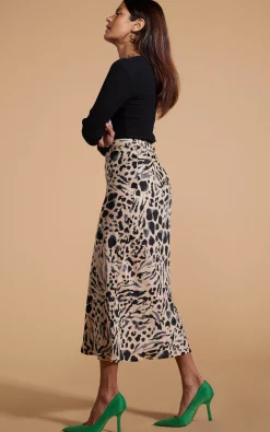 Women Dancing Leopard Renzo Skirt In Smudge Leopard