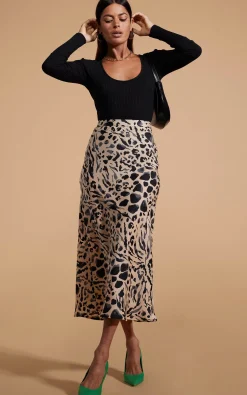 Women Dancing Leopard Renzo Skirt In Smudge Leopard